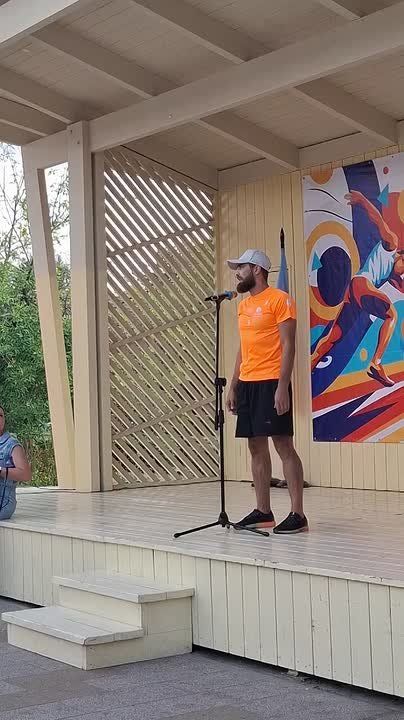   !.     ,             ,         