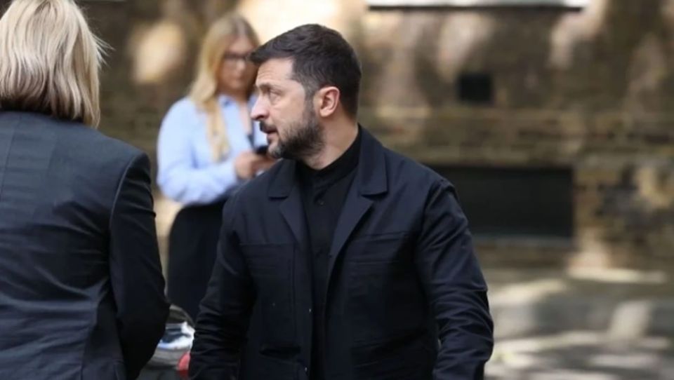 Грязное бельё Банковой. За прошедшие две с лишним недели скандал вокруг НАБУ и САП и их расследований почти все забыли