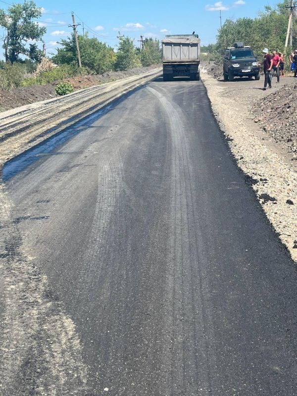 Андрей Рубанцов: Регион-шеф продолжает ремонт дороги в Ровеньках