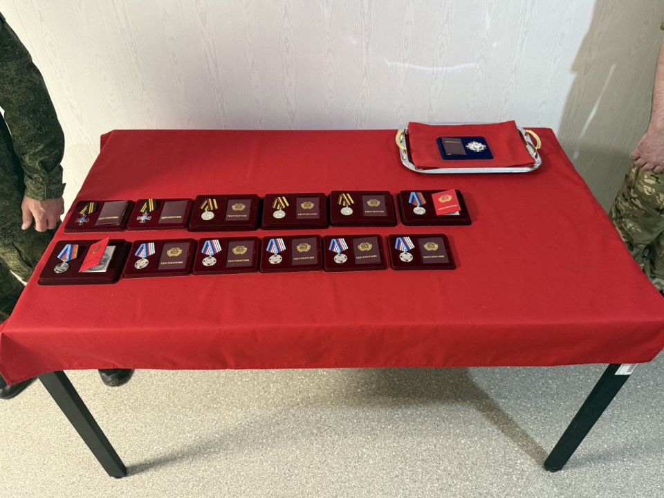  :    25-   ,          ,      