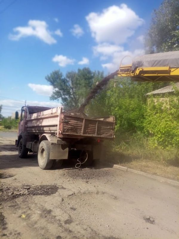 Сергей Козенко: В Суходольске по плану ремонта дорог местного значения продолжаются масштабные работы