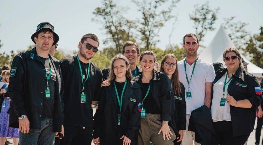 ����� 300 ���������� �� 29 �������� ������ �������� ����� ��� �������