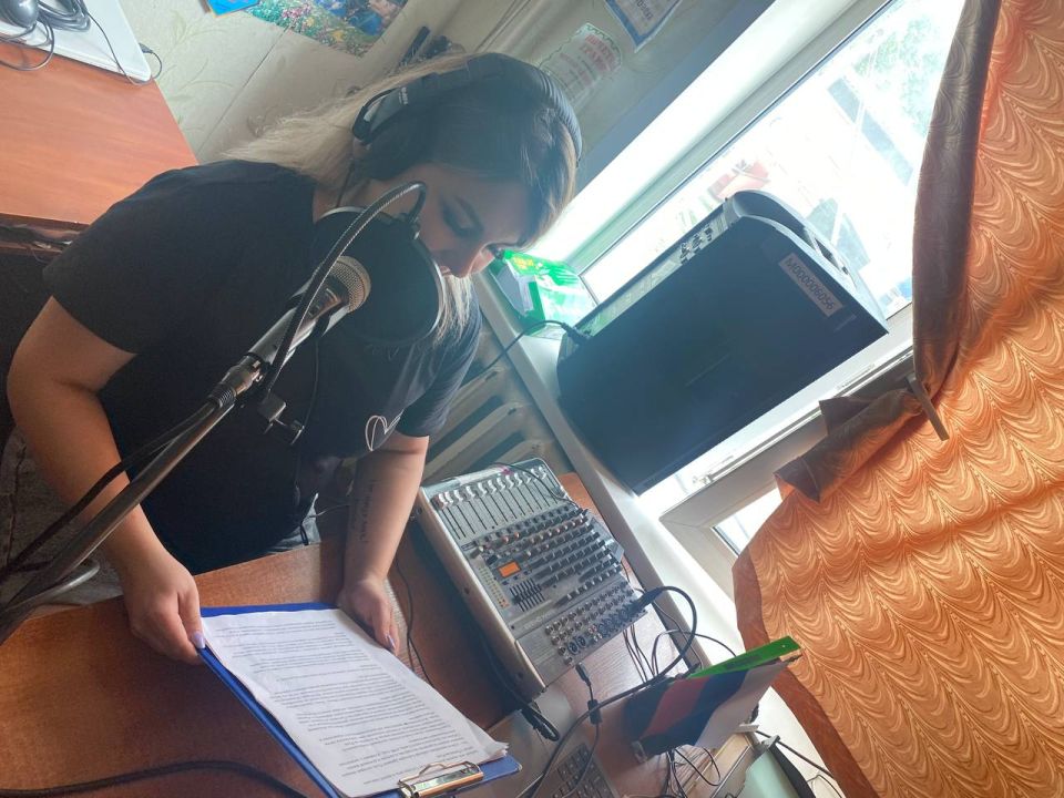 18 августа на территории г. Александровска прозвучала радиогазета, посвященная русскому романсу «В чарующем плену романса»