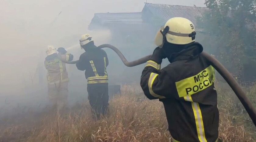 ����� 300 ������ �������� ���������� � ���������� ��-�� ������� � ��������-��������� ������