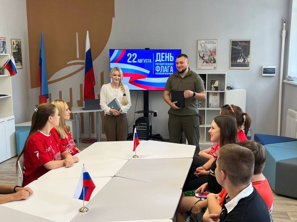 Министр молодежной политики ЛНР прибыл в Марковский округ с рабочим визитом