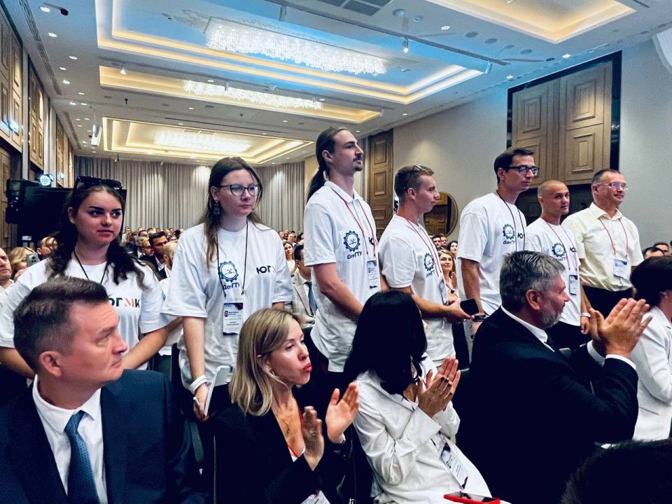    ,   --,   ,              ...