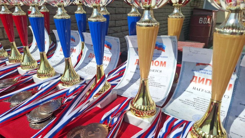   VIII   ,    80-        !