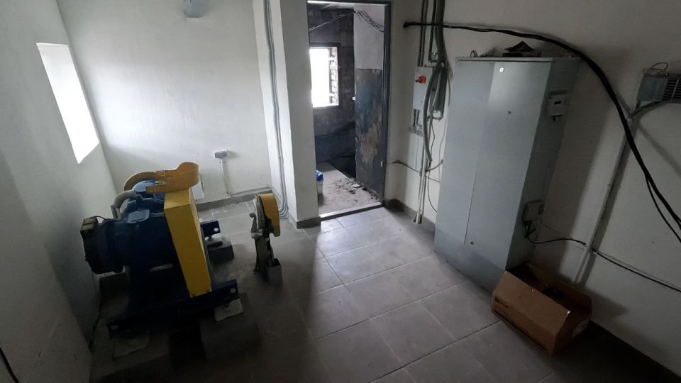 Фотофакт: Капитальный ремонт лифтов по адресу: г. Молодогвардейск, кв. Кошевого дома № 1, 2, 8, 9 практически завершён