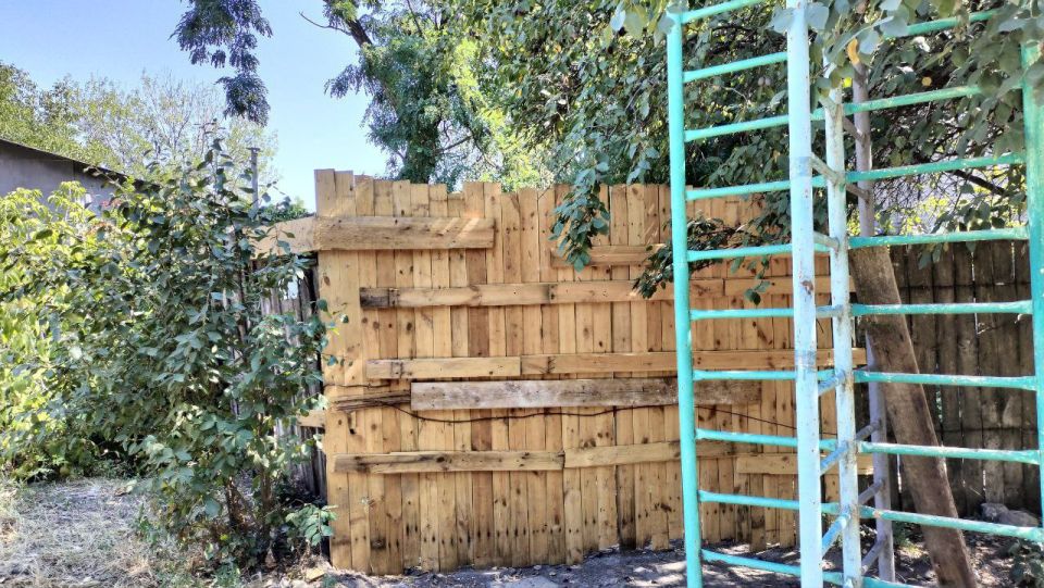 Андрей Рубанцов: Демонтаж незаконного ограждения в Ровеньках