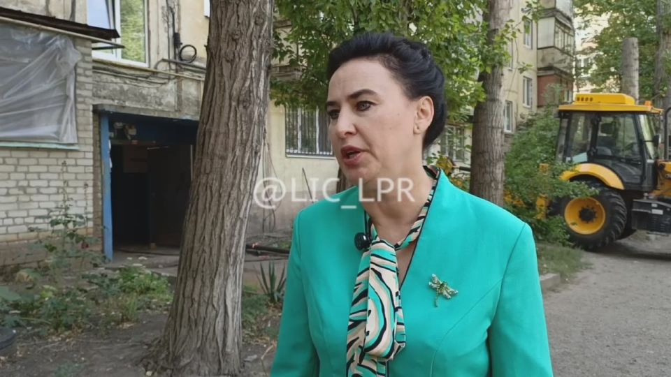 ������ ����������� �������� (���)����������� ����� ���� ����� ��������������� ����� � ������������� ������