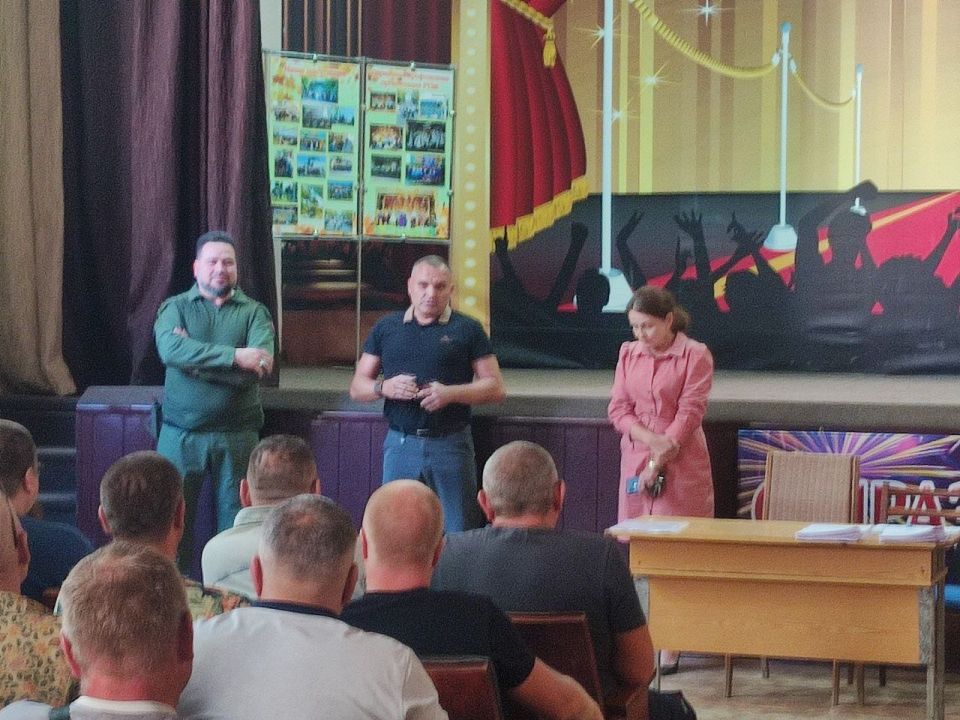 Андрей Рубанцов: В Ровеньках, в преддверии начала учебного года, обсудили вопрос безопасности детей в образовательных учреждениях