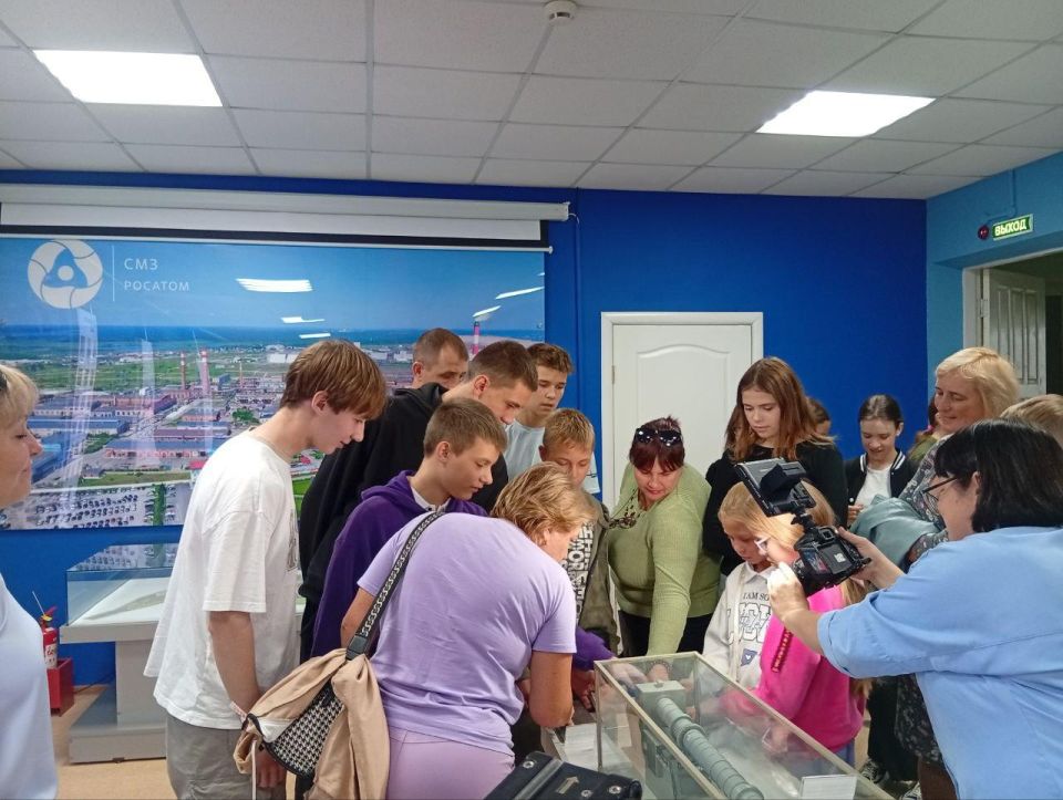 Юные музыканты из Северодонецка побывали в музее истории Соликамского магниевого завода