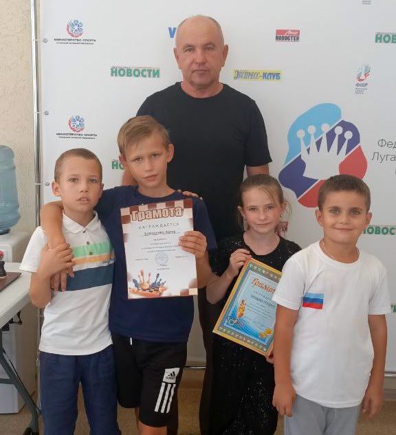  :         &quot;  -2025&quot;