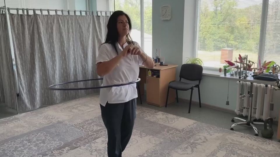 Наталия Пащенко: Движение – это жизнь! Средний медицинский персонал Старобельской республиканской физиотерапевтической больницы начинает день с фитнес-заряда!