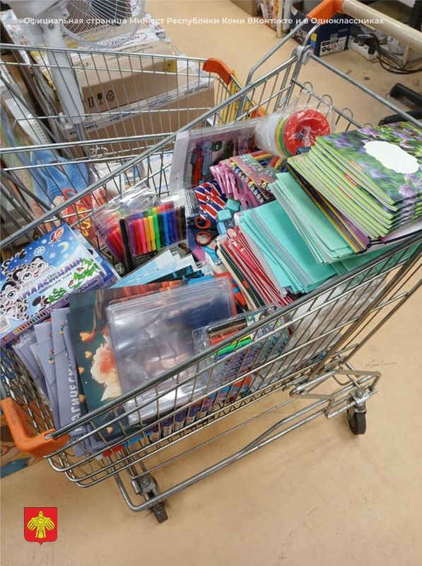 Андрей Рубанцов: В Коми собрали школьные принадлежности для детей из нашего городского округа