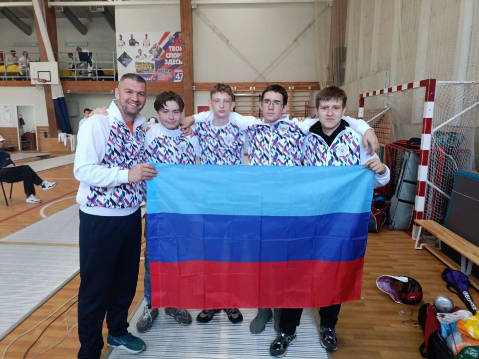  25  28                     21  &quot; &quot;  .  ...