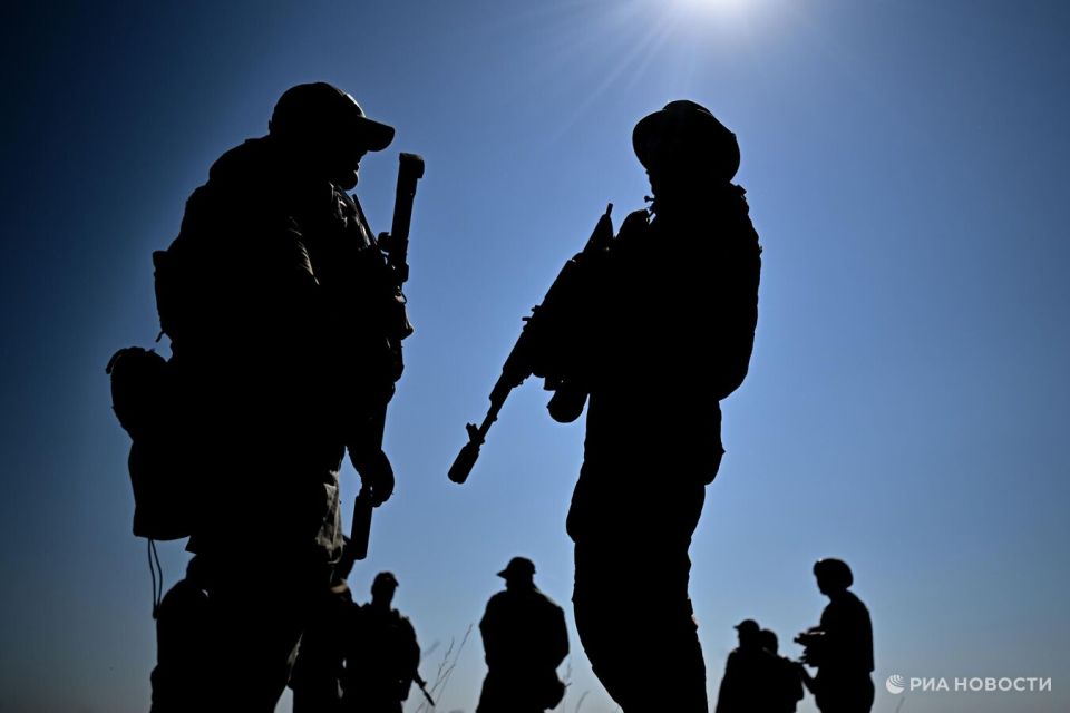 Боец рассказал, как саперы "Ахмата" готовят боеприпасы для дронов