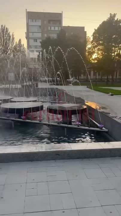 � ������ ������� ���� ��������� ������������� � ��������