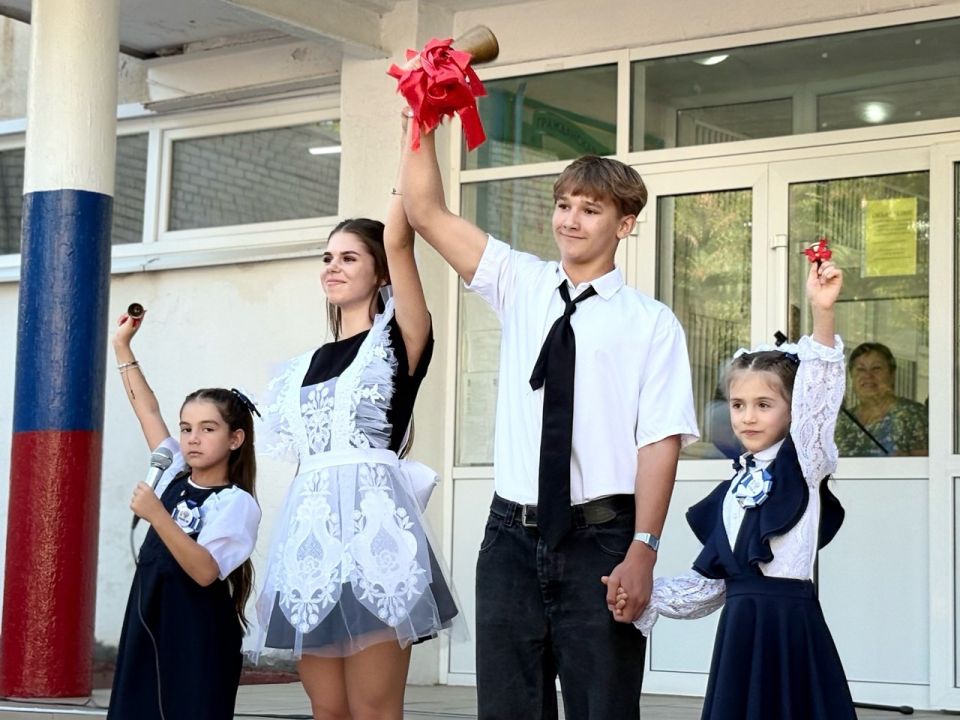 Андрей Рубанцов: В Ровеньках прозвенели первые школьные звонки
