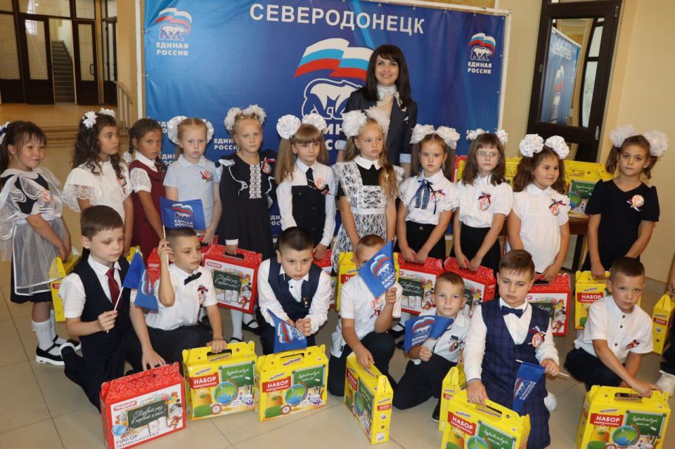 Яна Сылкина: В сегодняшний праздничный день особое внимание – нашим первоклассникам