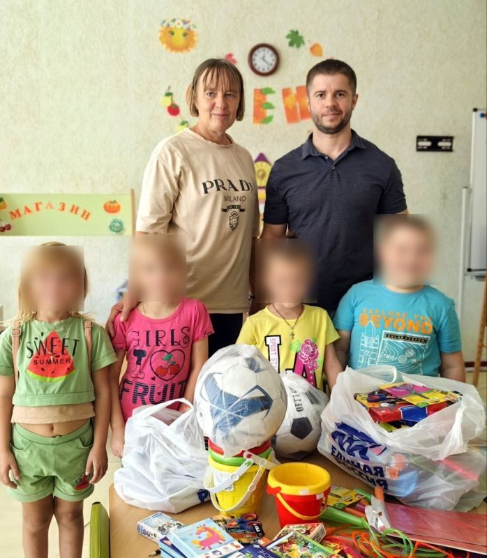 1 сентября. Подарки для детского сада «Катюша»