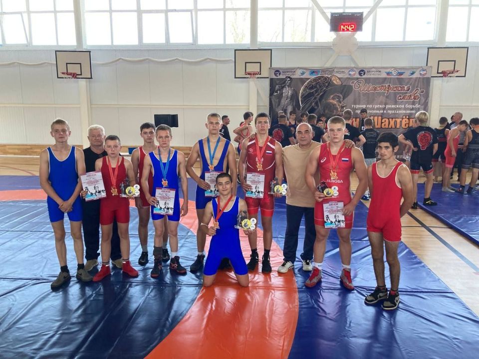 Владимир Чернев: В городе Луганск состоялся турнир по спортивной борьбе «Шахтерская Слава» (дисциплина греко-римская борьба), приуроченный ко Дню Шахтера