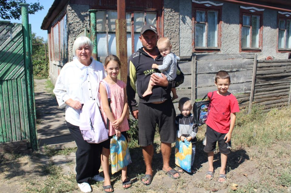 На Славяносербщине подвели итоги акции «Собери ребенка в школу»