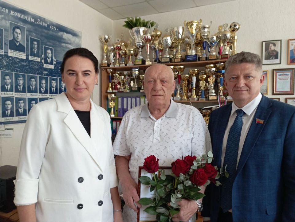 1 �������� 80-������ ������ �������� ������� ���������� �������, ������� ������������ ������� �����-72�, ������ ������ ���� ��������� ����������� �������� ���������� ������� � ������� ��� ������� �������� ������������ ������...