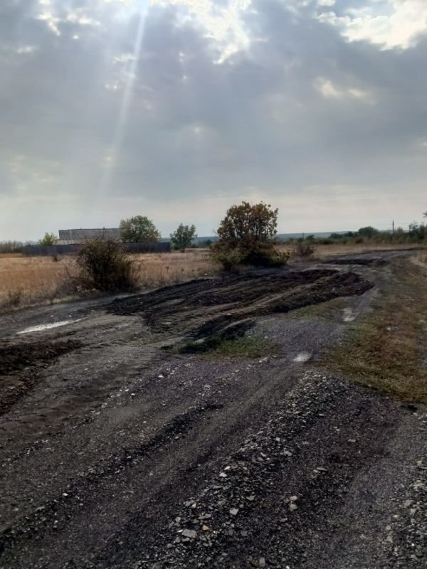 Андрей Рубанцов: Ровеньковские коммунальщики оперативно решили проблему с подсыпкой дороги