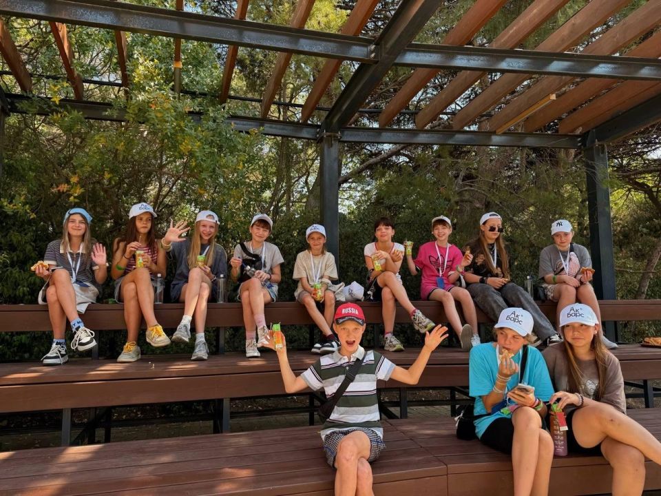 В Крыму стартовала вторая смена для детей из Лисичанска и Рубежного