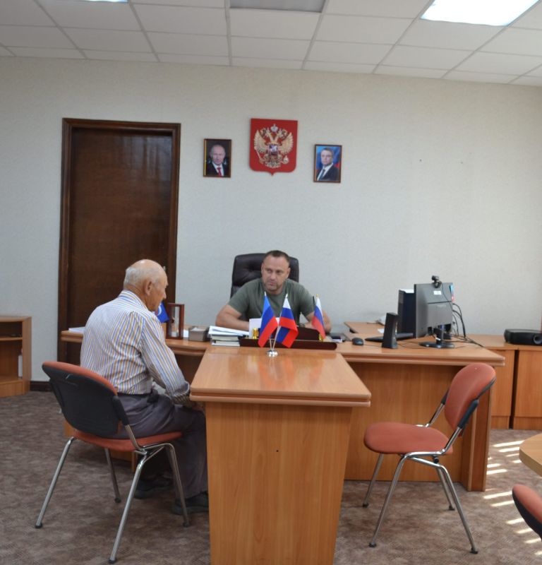 Первый заместитель Главы Старобельского муниципального округа Калиничев Андрей Сергеевич провел личный прием граждан