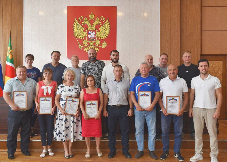 Сергей Колягин: Вместе с официальным представителем Калужской области Дамиром Шабакаевым проводили очередную бригаду аварийщиков и группу медицинских работников, которые в течение месяца оказывали квалифицированную...