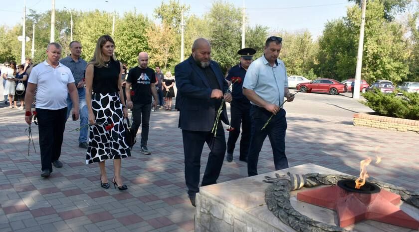 Жители Перевальска провели митинг, посвященный 82-й годовщине освобождения района от немецко-фашистских захватчиков