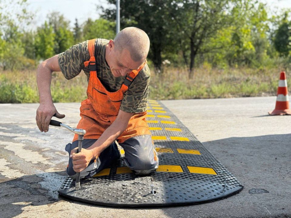 Сергей Колягин: В 2022-м году, когда город подвергался массированным обстрелам, в вопросе ремонта муниципальных автодорог наблюдался обоснованный простой