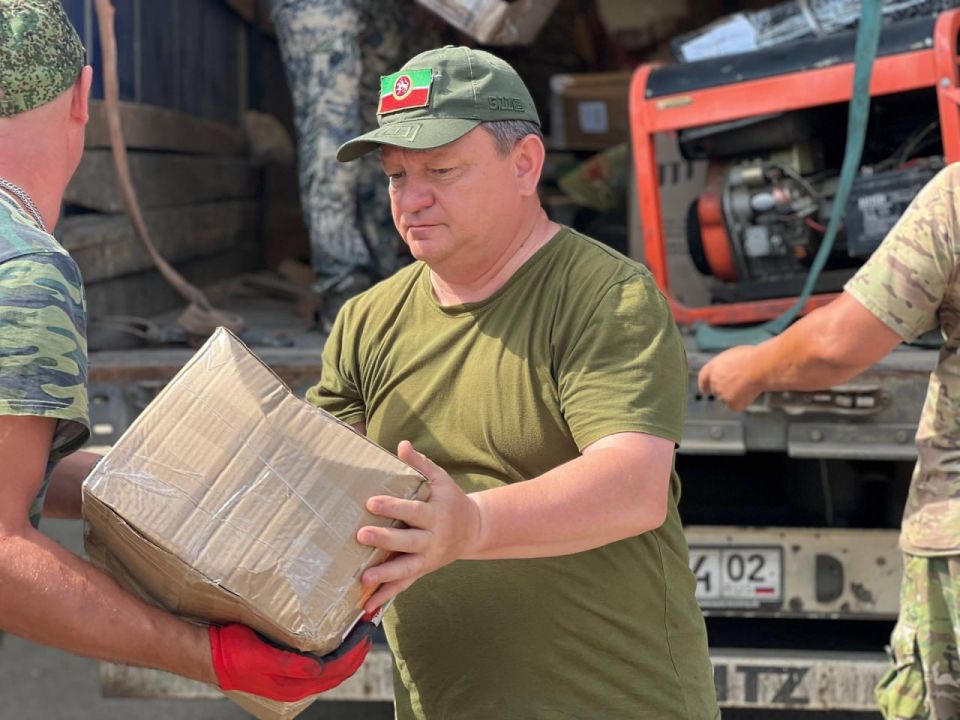 Татарстан передал помощь центру «Возрождение» в Рубежном