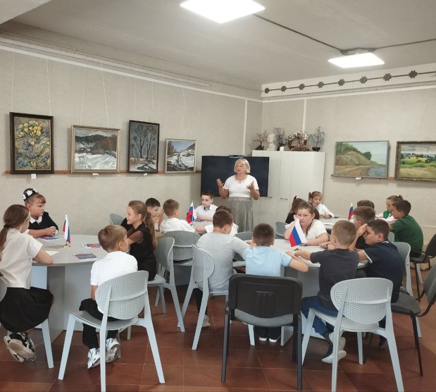 В рамках цикла мероприятий по антитеррористической безопасности, согласно муниципальной программы «Профилактика терроризма и экстремизма на территории муниципального образования городской округ город Кировск ЛНР на 2025-2026...