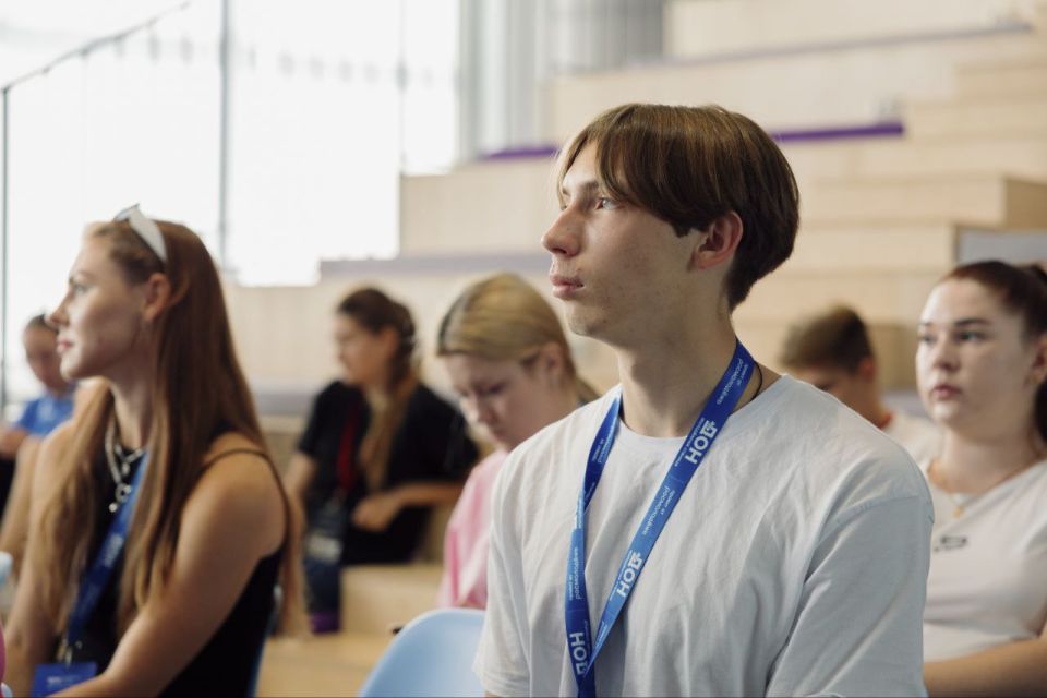 Активная молодежь Перевальска стала участником проекта медиашколы «Дон. Молодёжная станица»