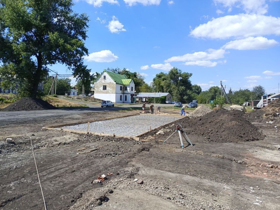 Андрей Рубанцов: Строительство ФАП в пгт Новодарьевка продолжается