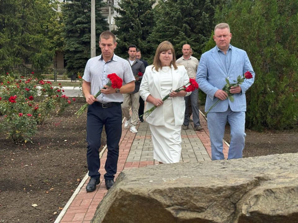 Сергей Колягин: День Неизвестного солдата - защитника Луганской Народной Республики - дань памяти о бессмертном подвиге погибших воинов, оберегавших родной край от врага