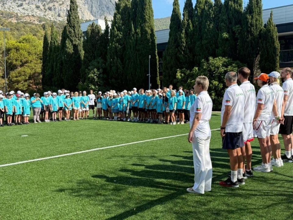 В молодежном центре «Сэлэт – Ак Барс» открылась профильная смена «Zа баскет»