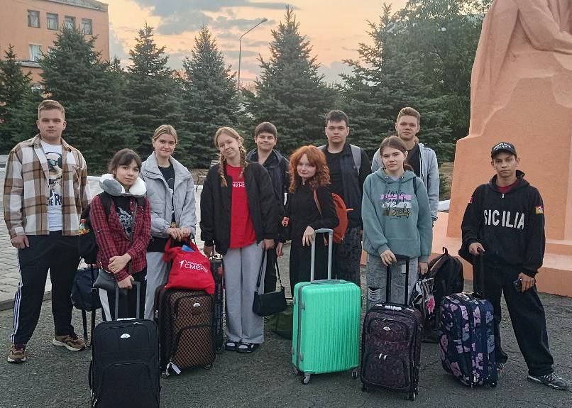 Сергей Колягин: Юные первомайцы стали участниками образовательно-туристической программы «Университетские смены», проходящей в Крымском федеральном университете имени В.И. Вернадского