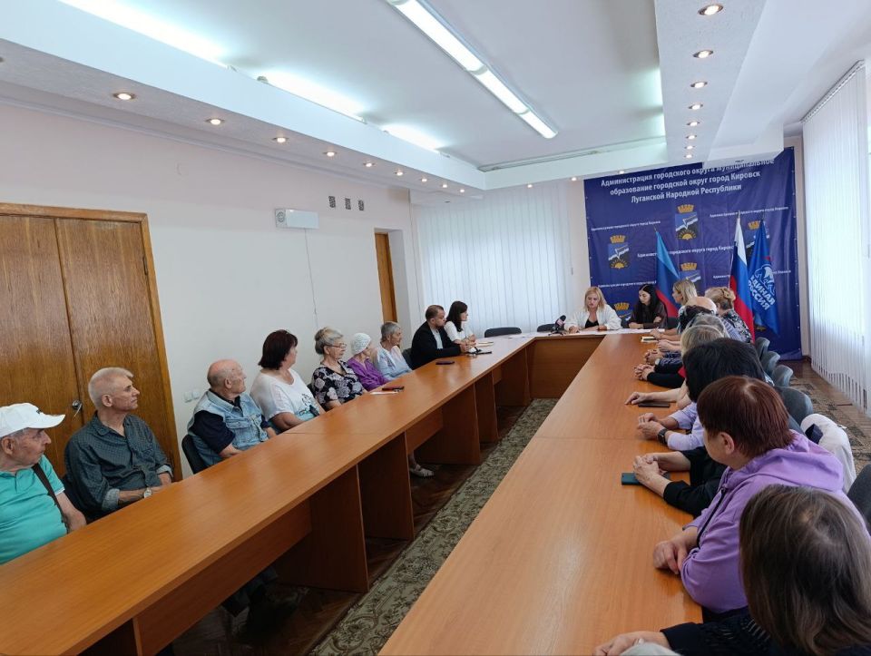 В Администрации Кировска прошли общественные обсуждения инициативных проектов