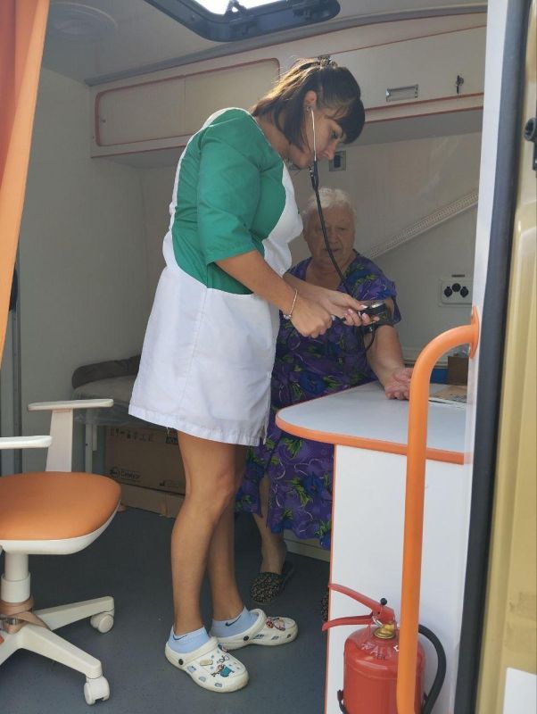 Передвижной ФАП Славяносербской ЦРБ продолжает свою выездную работу