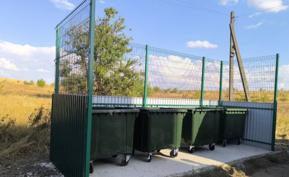 Евгений Бондарь: Рад сообщить о продолжении работ по благоустройству площадок для сбора твердых коммунальных отходов в нашем городе