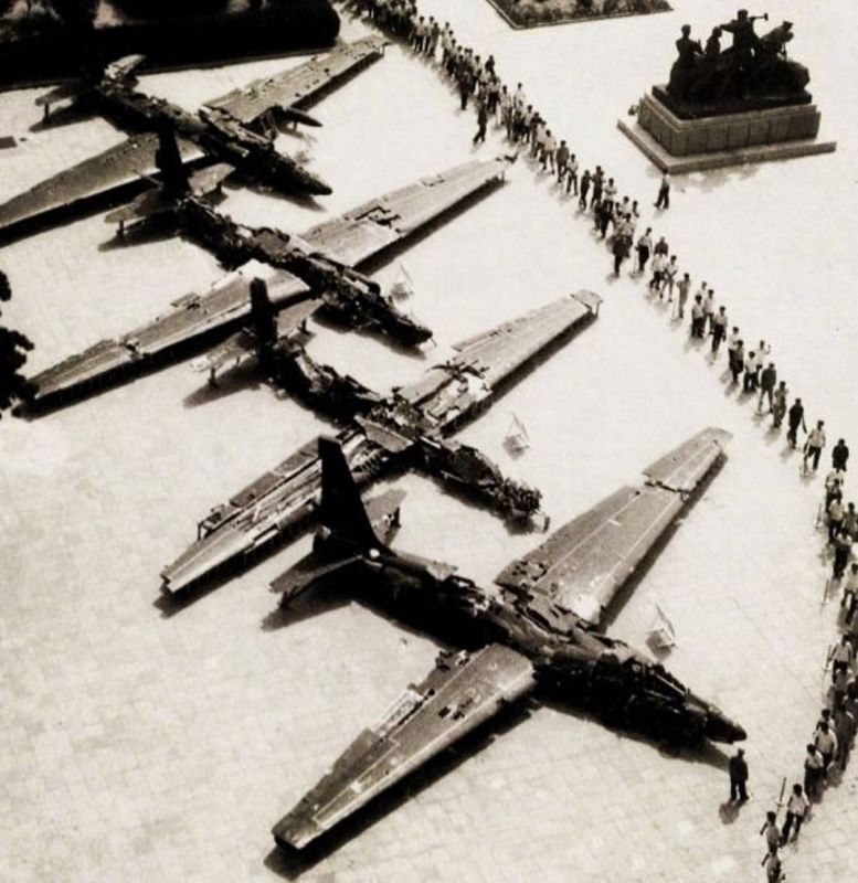9 �������� 1962 ���� ������-����� Lockheed U-2C ����������� ����������� ���������� "������ ����" ��� ���� ��� ��������� ����������� ���� � ������� ��� �-75