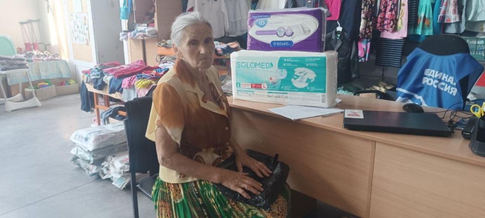 Татарстан продолжает обеспечивать средствами гигиены маломобильных жителей Рубежного