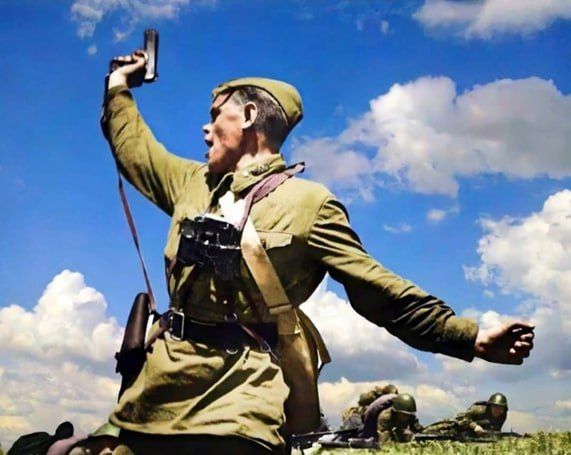 11 сентября День специалиста органов воспитательной работы Вооруженных сил РФ