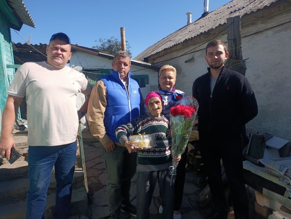 Андрей Рубанцов: 85 лет – особая дата!. Сегодня, от всей души поздравляю ровенчанку Прасковью Климовну Лупийчук, которая имеет статус «ребенок войны», с её замечательным юбилеем! Желаю юбилярше доброго здоровья...