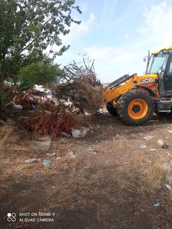 На территории отдела по ОЖД Бугаевка провели уборку несанкционированных свалок