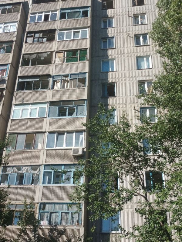 Ударные БПЛА ВСУ атаковали Стаханов этим утром